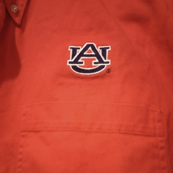 Men's UA, Auburn University button up Shirt XL - Picture 3 of 4